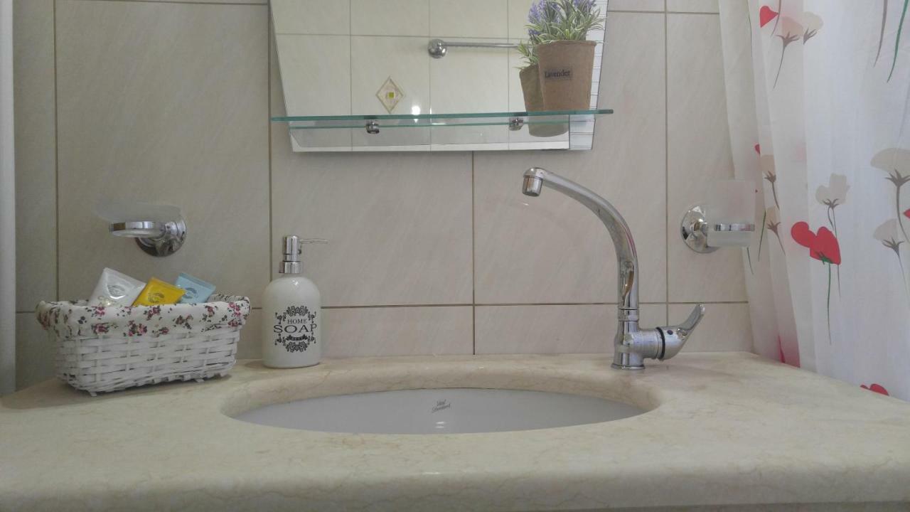 Avantis Apartments Perivolia  Экстерьер фото